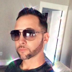 Meet your Posher, Don